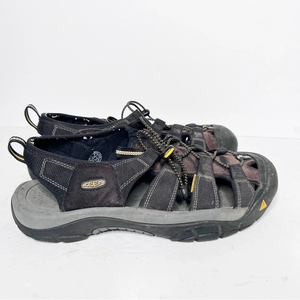 Keen Newport H2 Black Water Sandals Size 13 Boys